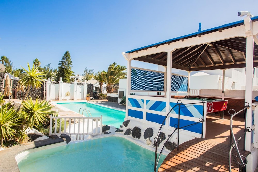 Apartamentos Los Tulipanes — Swimming pool in Puerto del Carmen, Canary Islands