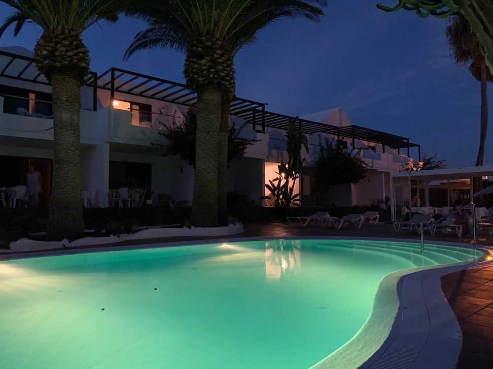 Apartamentos Los Tulipanes — Swimming pool in Puerto del Carmen, Canary Islands
