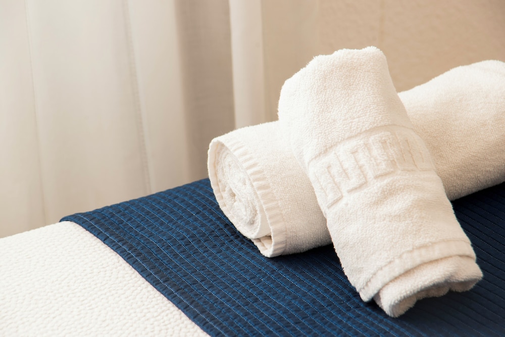 Hostal Mar y Huerta — Hotel rooms in Santa Eulalia, Balearic Islands