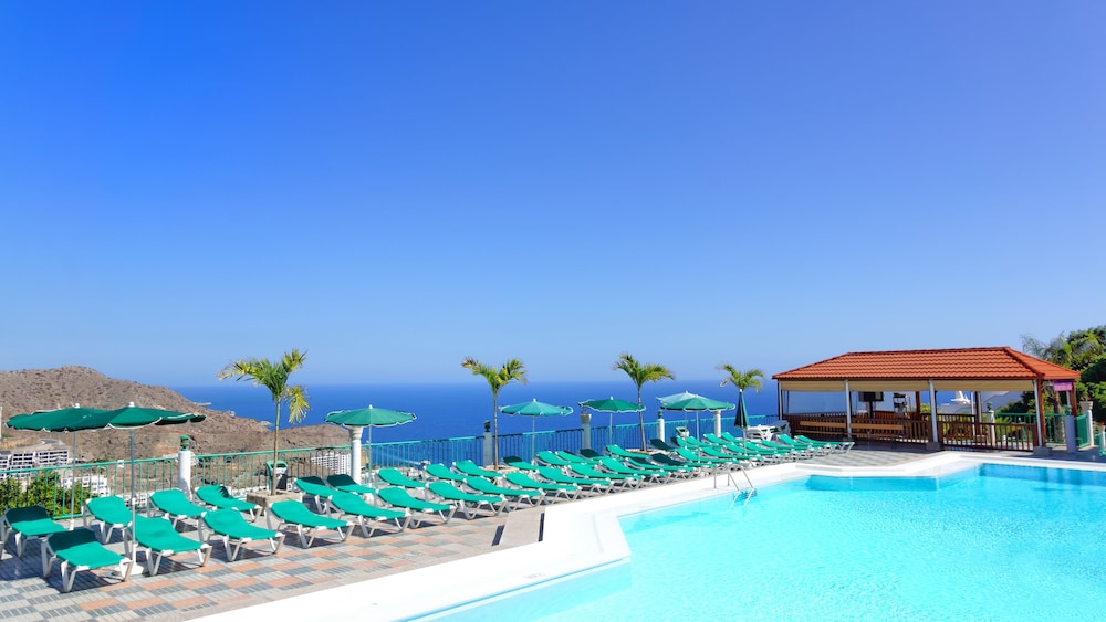 Apartamentos Monteparaiso — Main photo in Puerto Rico, Canary Islands