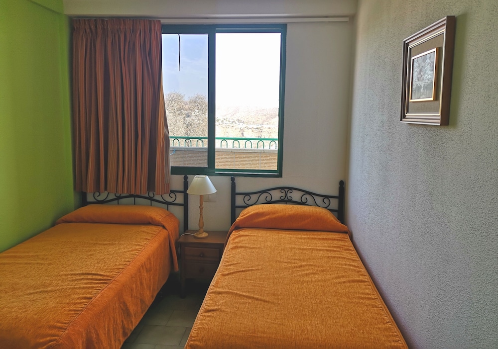 Apartamentos Monteparaiso — Hotel rooms in Puerto Rico, Canary Islands