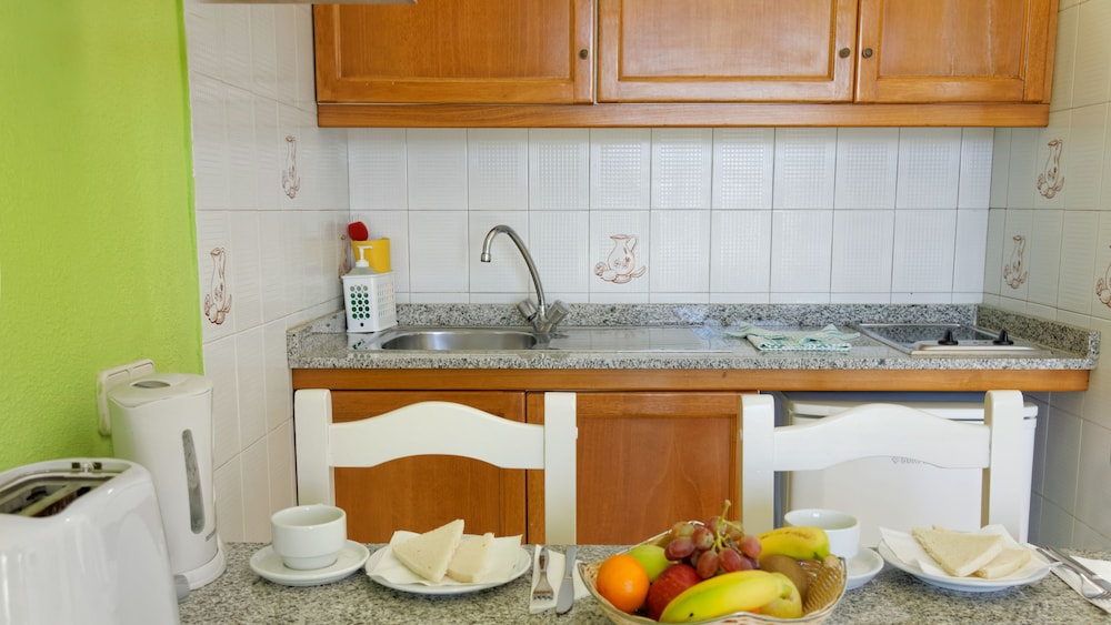 Apartamentos Monteparaiso — Hotel rooms in Puerto Rico, Canary Islands