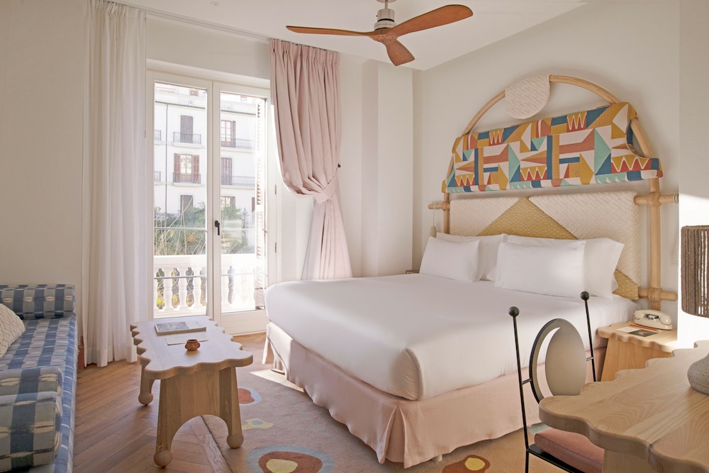 Montesol Experimental Ibiza — Hotel rooms in Ibiza Town, Balearic Islands