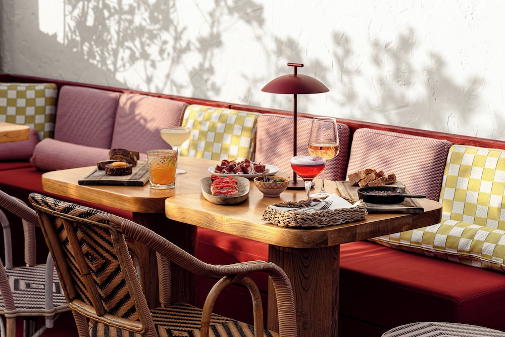 Montesol Experimental Ibiza — Restaurant & bars in Ibiza Town, Balearic Islands