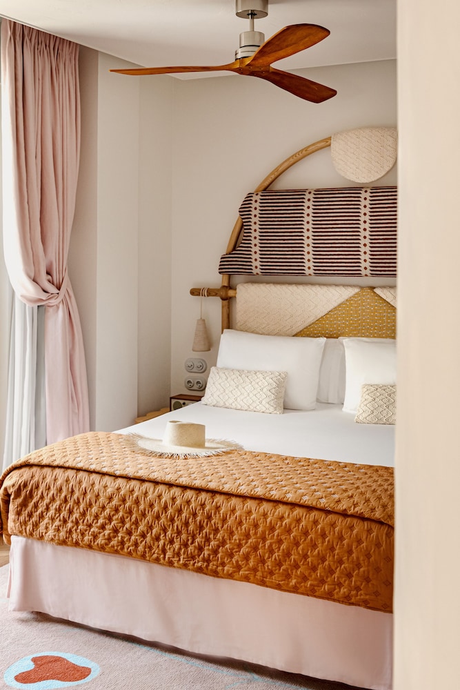 Montesol Experimental Ibiza — Hotel rooms in Ibiza Town, Balearic Islands
