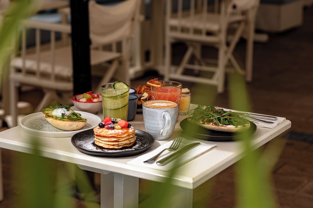 Montesol Experimental Ibiza — Restaurant & bars in Ibiza Town, Balearic Islands