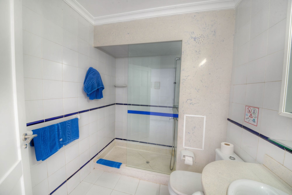 Apartamentos La Moraña — Hotel rooms in Puerto del Carmen, Canary Islands