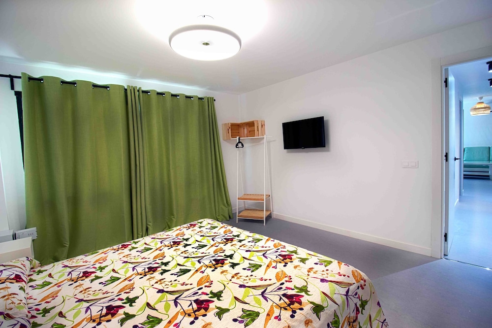 Apartamentos La Moraña — Hotel rooms in Puerto del Carmen, Canary Islands