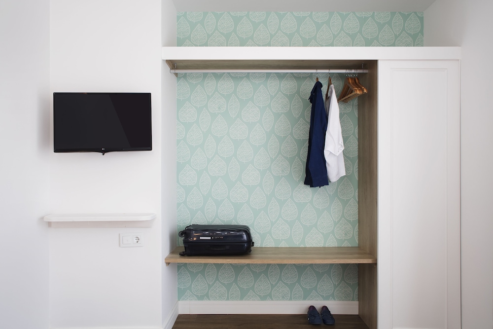 The 15th Boutique Hotel — Hotel rooms in Lloret de Mar, Catalonia