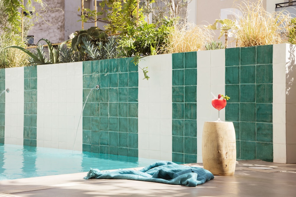 The 15th Boutique Hotel — Swimming pool in Lloret de Mar, Catalonia