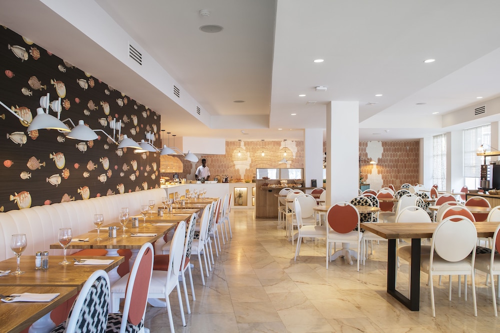 The 15th Boutique Hotel — Restaurant & bars in Lloret de Mar, Catalonia