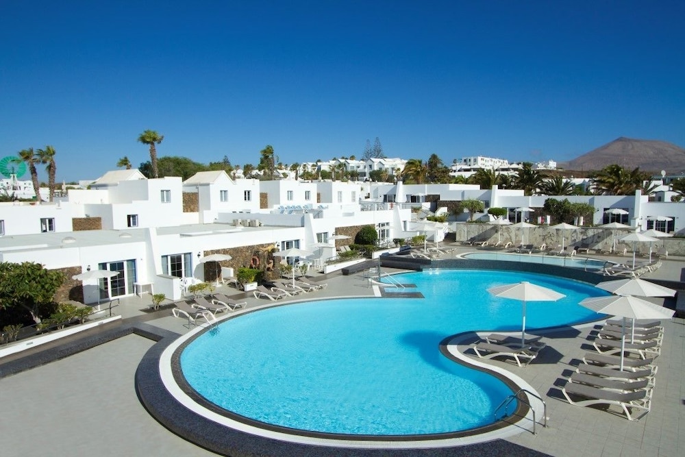 Nautilus Lanzarote — Main photo in Puerto del Carmen, Canary Islands