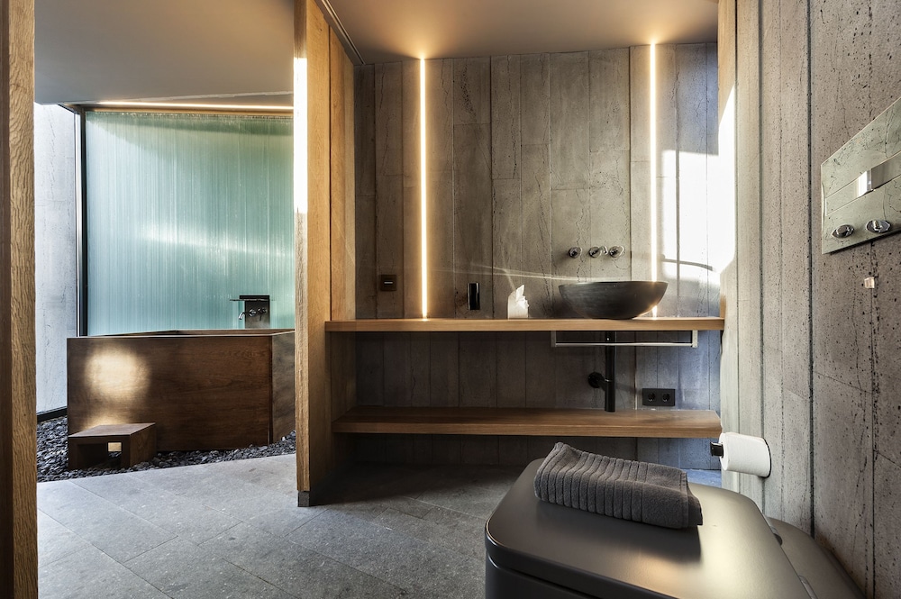 Nautilus Lanzarote — Spa in Puerto del Carmen, Canary Islands