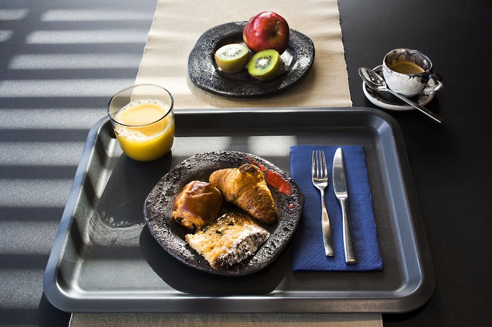 Nautilus Lanzarote — Restaurant & bars in Puerto del Carmen, Canary Islands