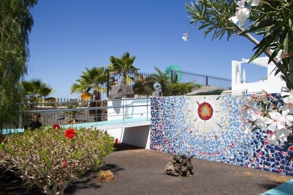 Nautilus Lanzarote — Attractions in the area in Puerto del Carmen, Canary Islands