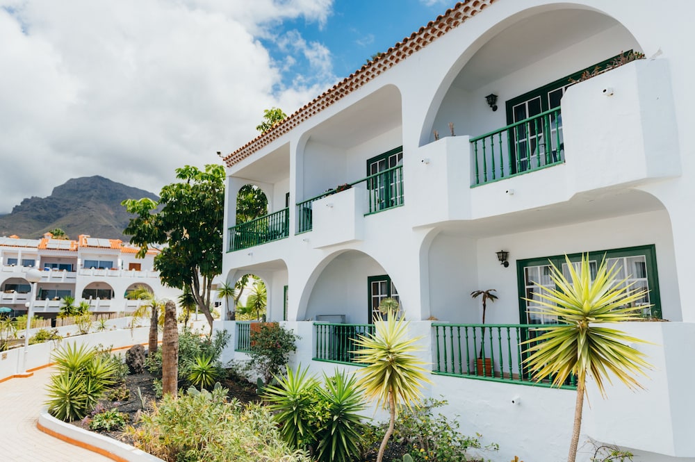 Neptuno Costadeje — Hotel building in Costa Adeje, Canary Islands