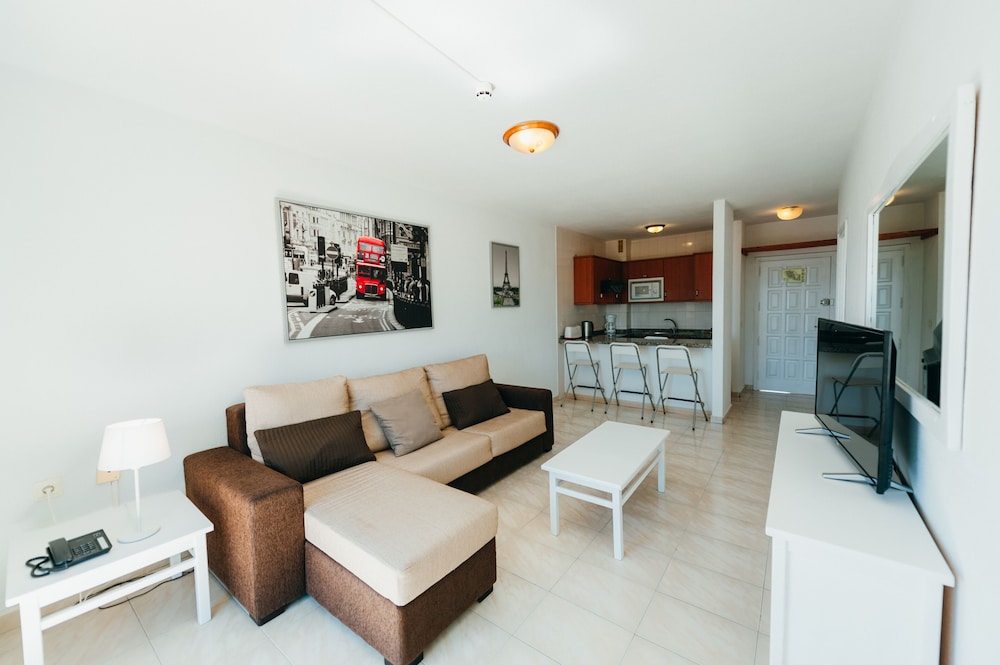 Neptuno Costadeje — Hotel rooms in Costa Adeje, Canary Islands
