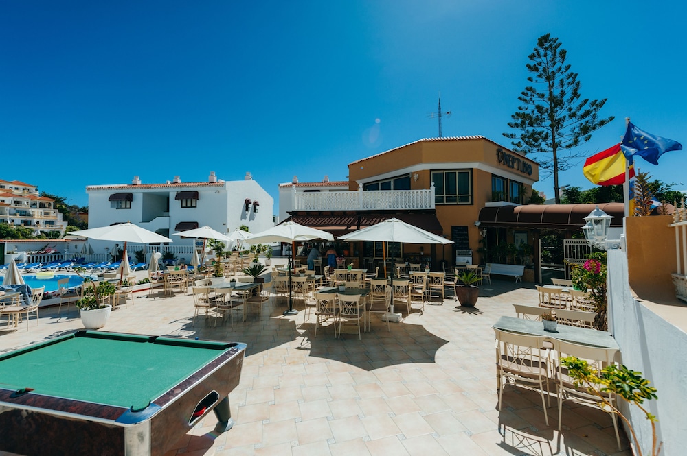Neptuno Costadeje — Restaurant & bars in Costa Adeje, Canary Islands