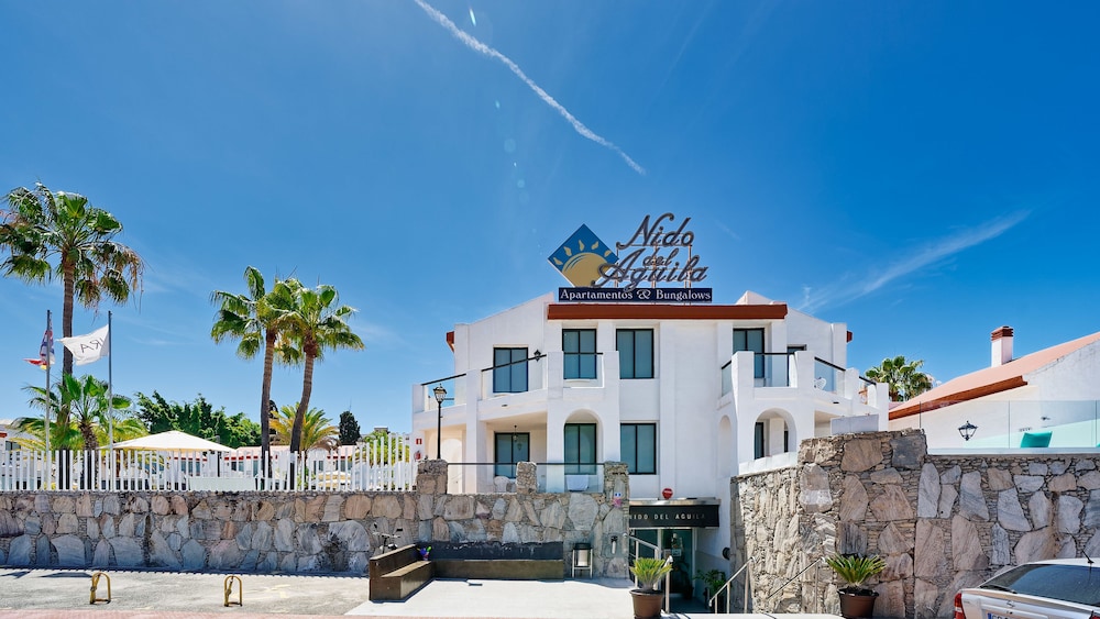 Ura Nido del Águila — Hotel building in Puerto Rico, Canary Islands