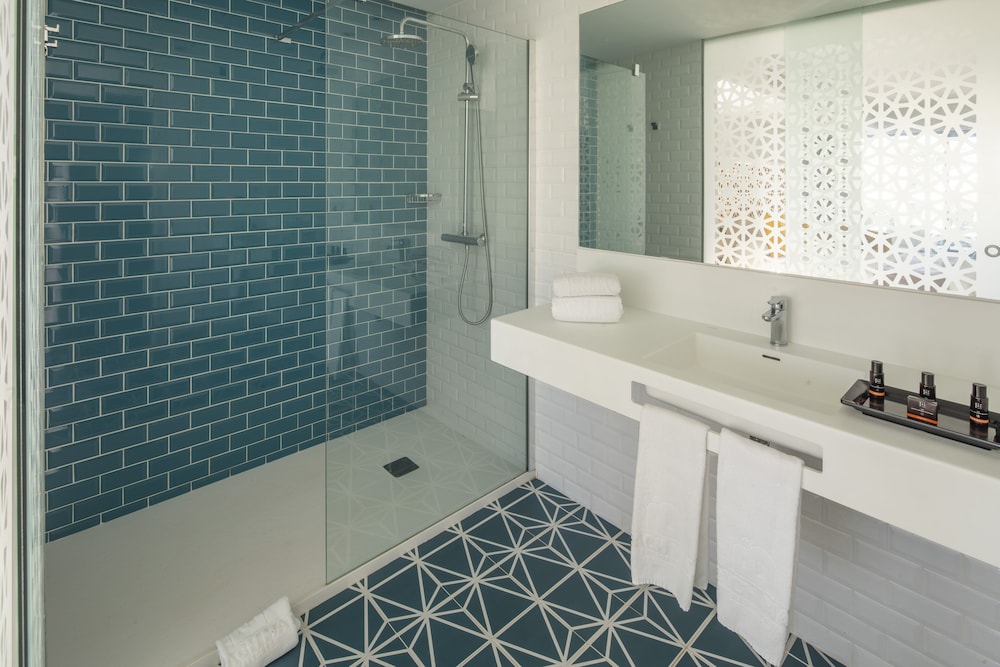 Oasis Lanz Beach Mate — Hotel rooms in Costa Teguise, Canary Islands