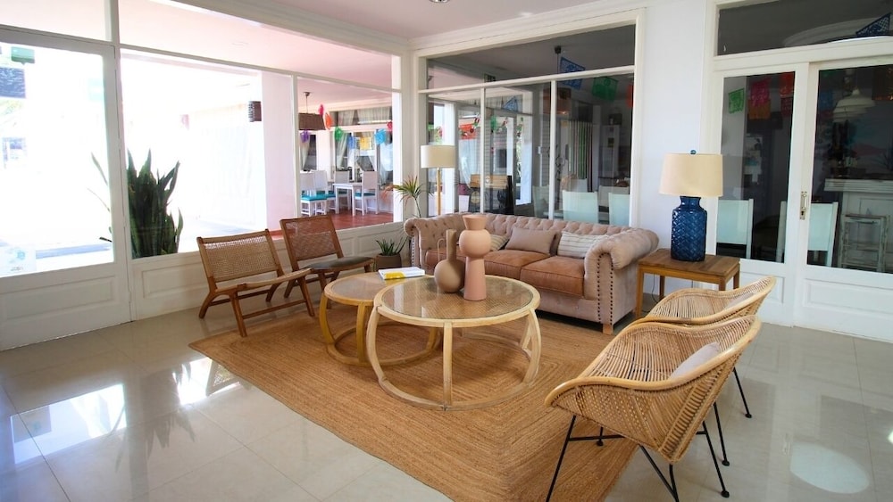 Neptuno Suites - Only Adults — Restaurant & bars in Costa Teguise, Canary Islands