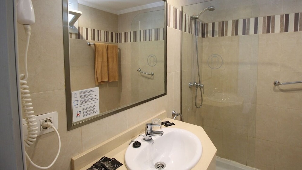 Neptuno Suites - Only Adults — Hotel rooms in Costa Teguise, Canary Islands