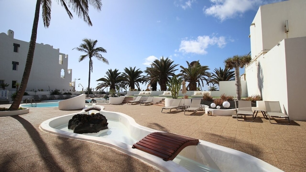 Neptuno Suites - Only Adults — Beach in Costa Teguise, Canary Islands