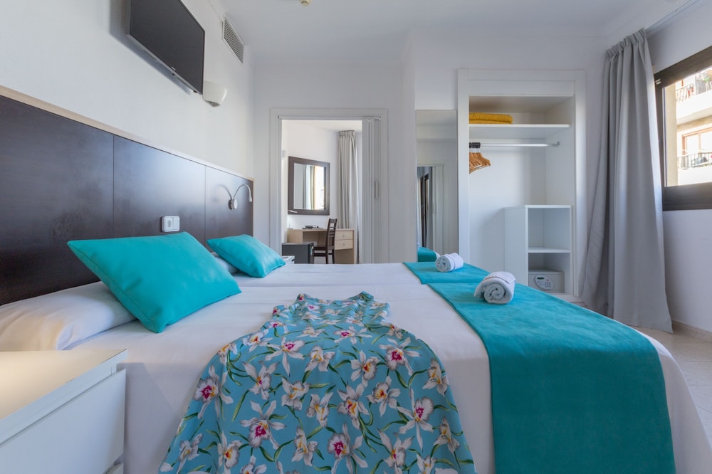Orosol Hotel by Typic Hotels — Hotel rooms in San Antonio, Balearic Islands