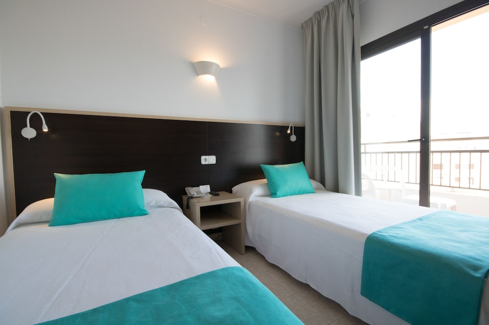 Orosol Hotel by Typic Hotels — Hotel rooms in San Antonio, Balearic Islands