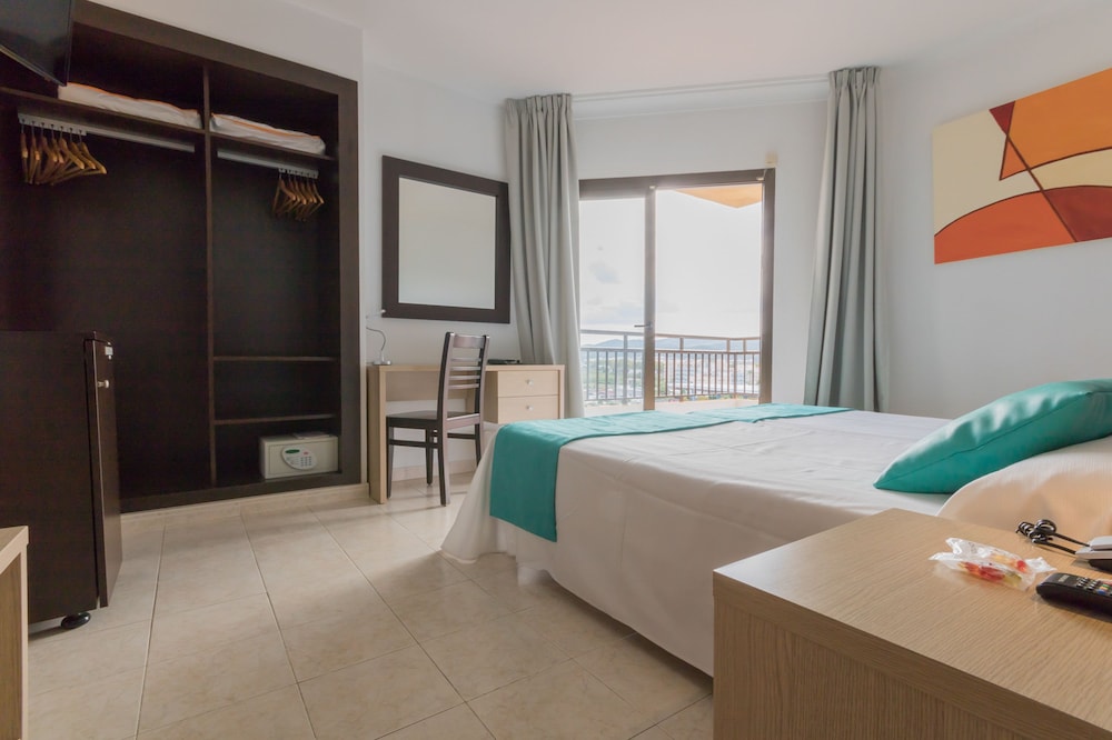 Orosol Hotel by Typic Hotels — Hotel rooms in San Antonio, Balearic Islands