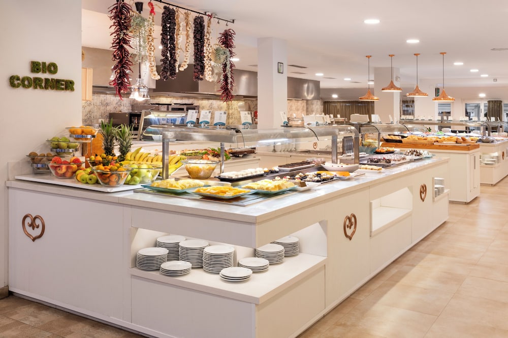 Palm Garden Apartments — Restaurant & bars in Alcudia, Balearic Islands
