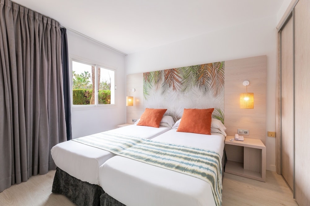 Palm Garden Apartments — Hotel rooms in Alcudia, Balearic Islands