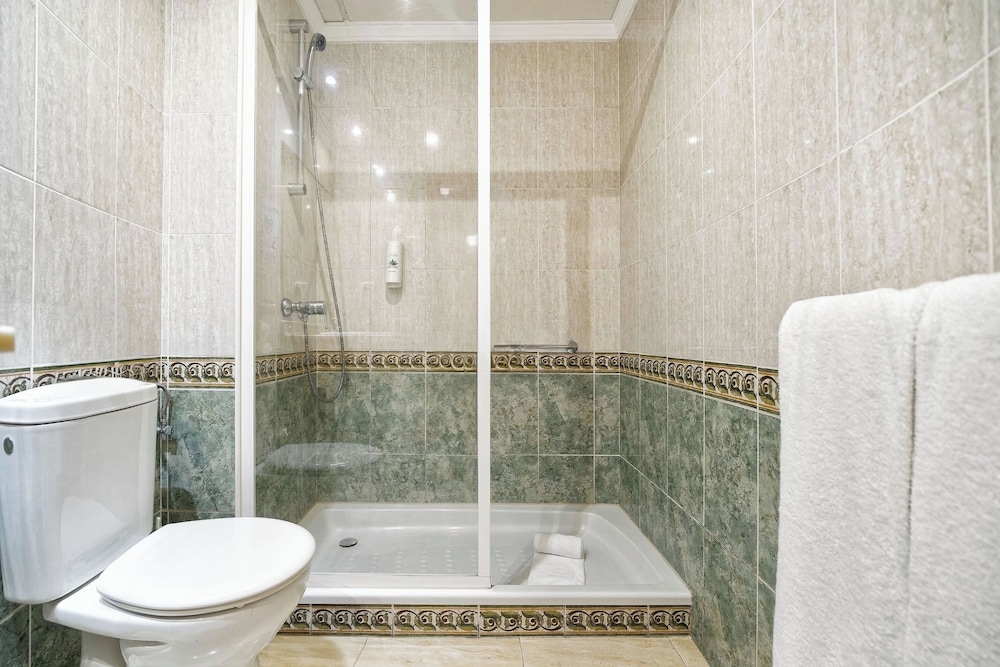 BLUESEA Playa Club — Hotel rooms in Puerto del Carmen, Canary Islands