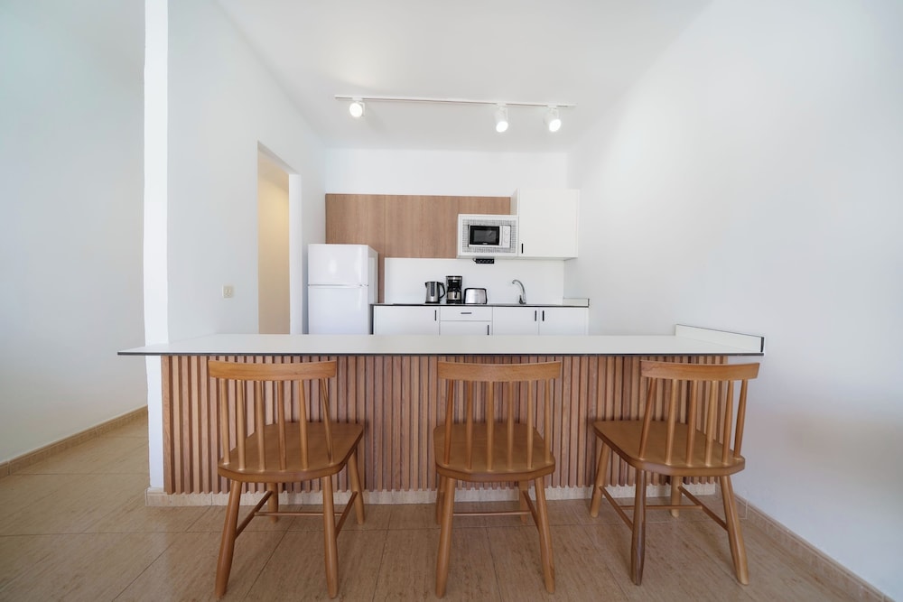 BLUESEA Playa Club — Hotel rooms in Puerto del Carmen, Canary Islands