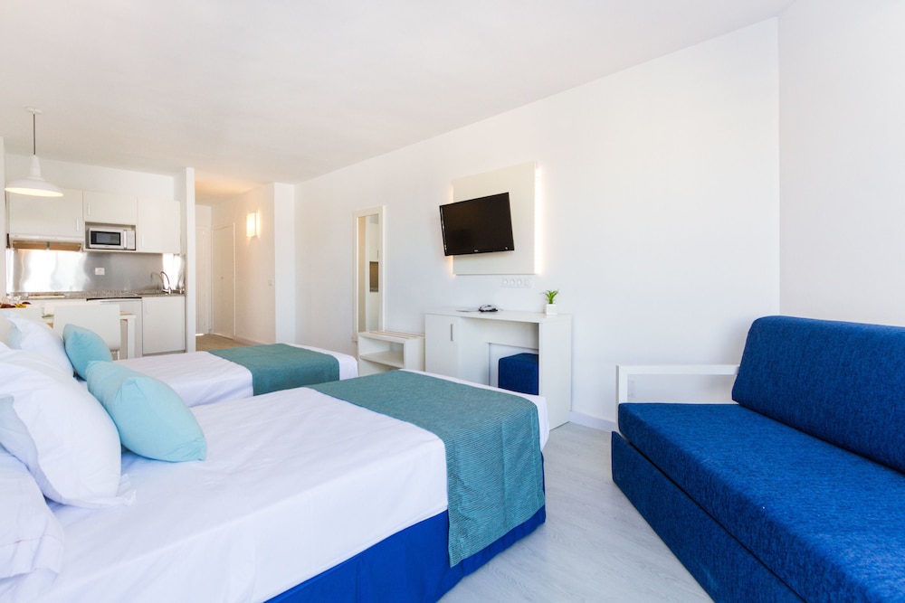 Plazamar Serenity Resort — Hotel rooms in Santa Ponca, Balearic Islands