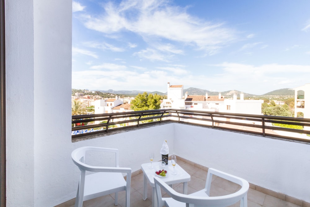 Plazamar Serenity Resort — Hotel rooms in Santa Ponca, Balearic Islands