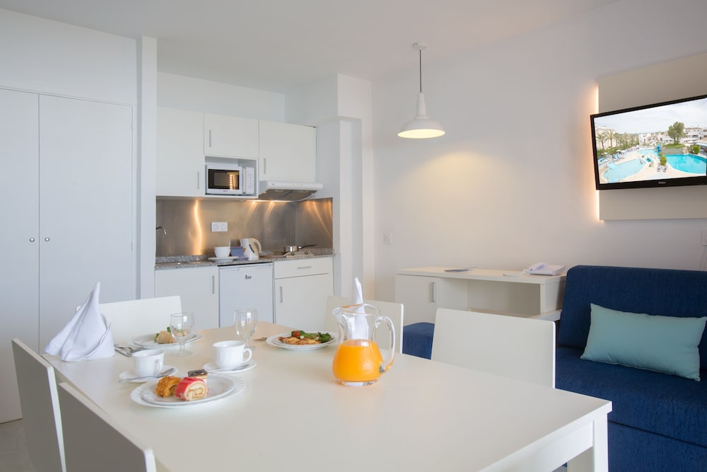 Plazamar Serenity Resort — Hotel rooms in Santa Ponca, Balearic Islands