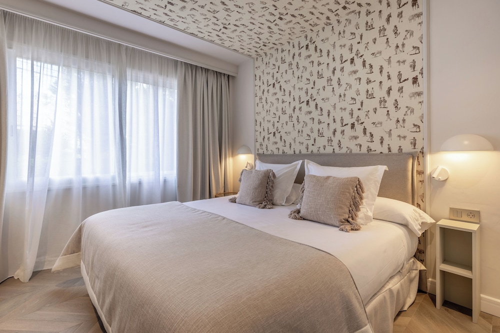 Hoposa Apartments Pollensamar — Hotel rooms in Puerto Pollensa, Balearic Islands