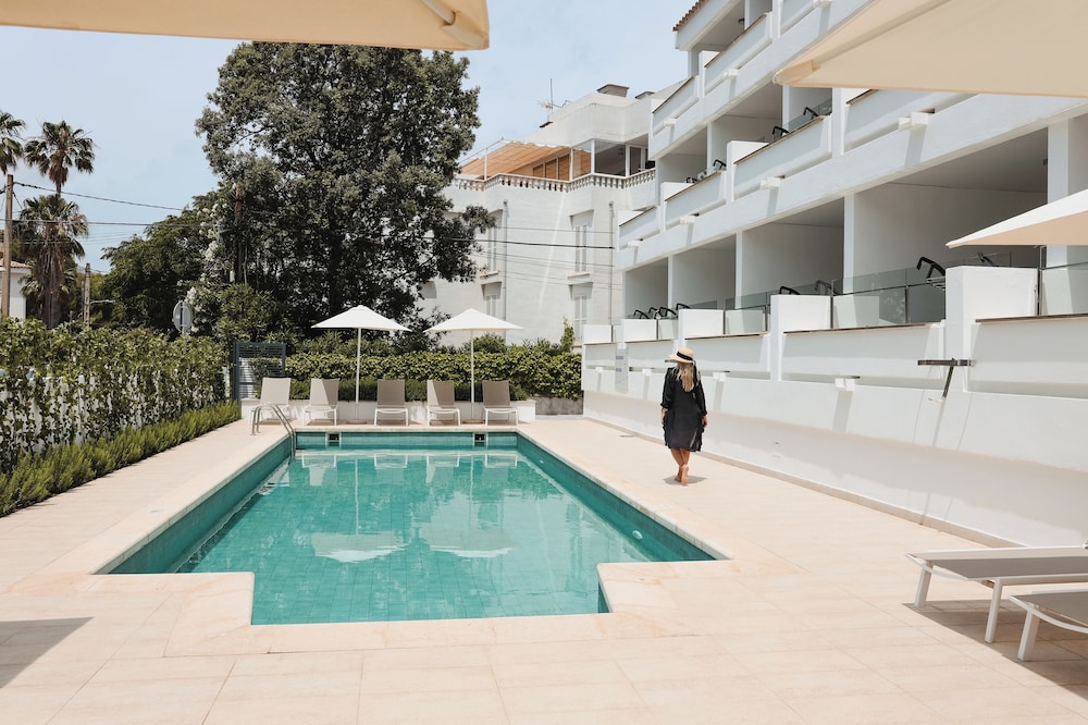 Hoposa Apartments Pollensamar — Swimming pool in Puerto Pollensa, Balearic Islands