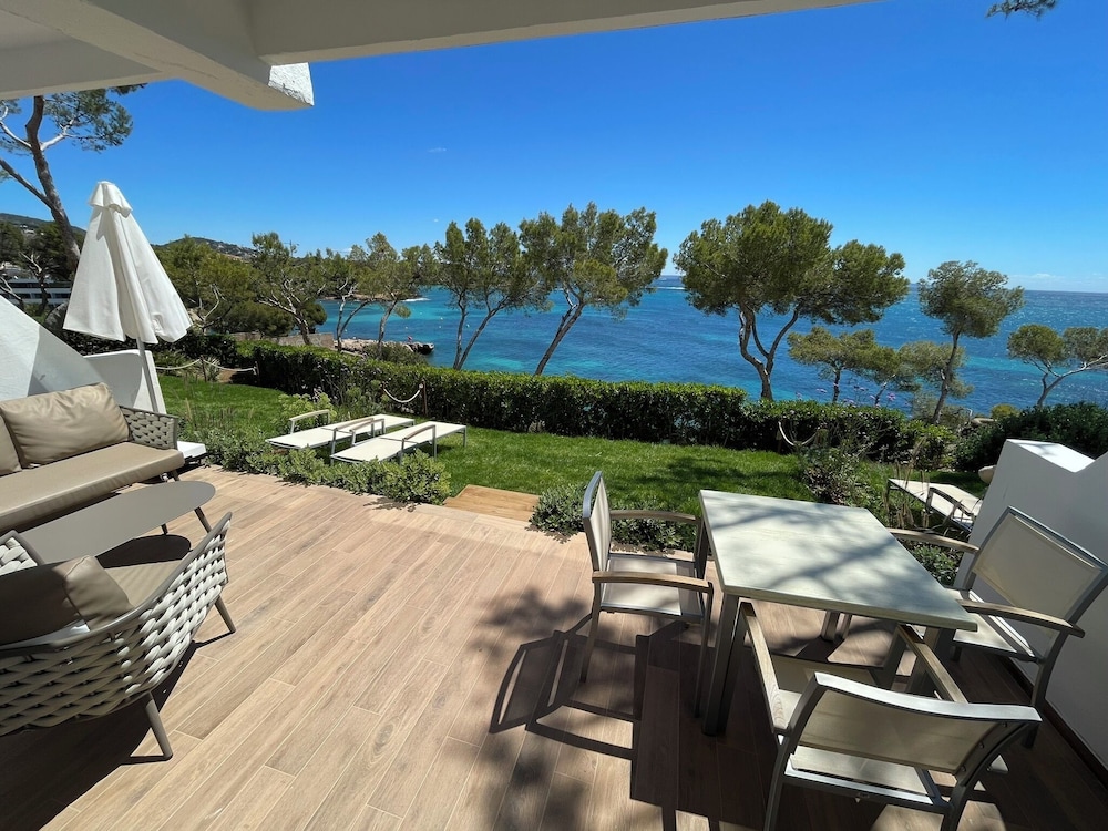 Aparthotel Ponent Mar — Restaurant & bars in Palma Nova, Balearic Islands