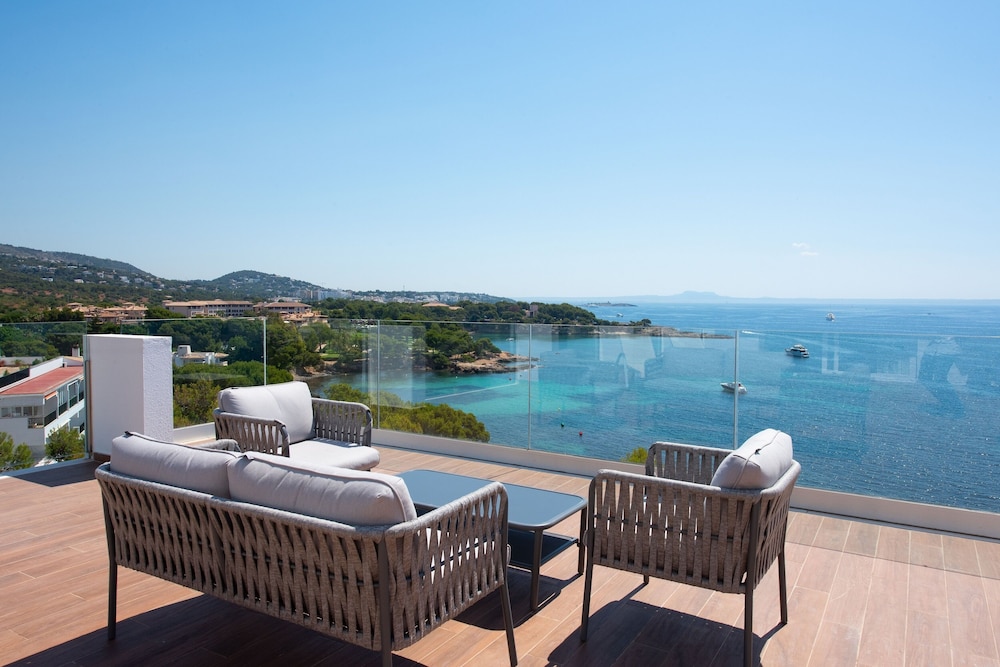 Aparthotel Ponent Mar — Attractions in the area in Palma Nova, Balearic Islands