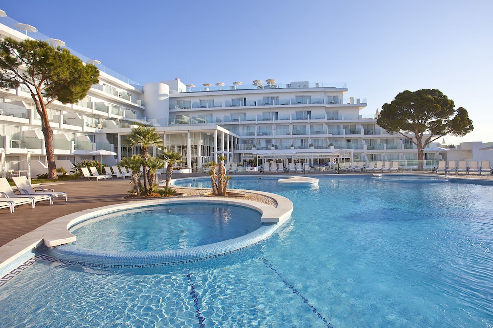 Aparthotel Ponent Mar — Main photo in Palma Nova, Balearic Islands