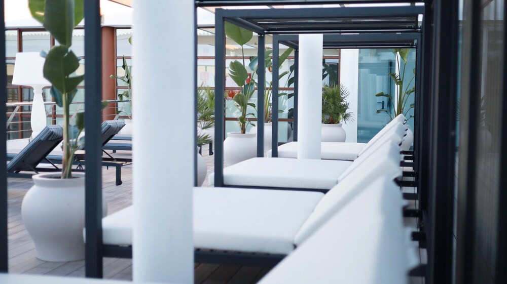 Hotel Seth Port Ciutadella — Hotel rooms in Ciutadella de Menorca, Balearic Islands