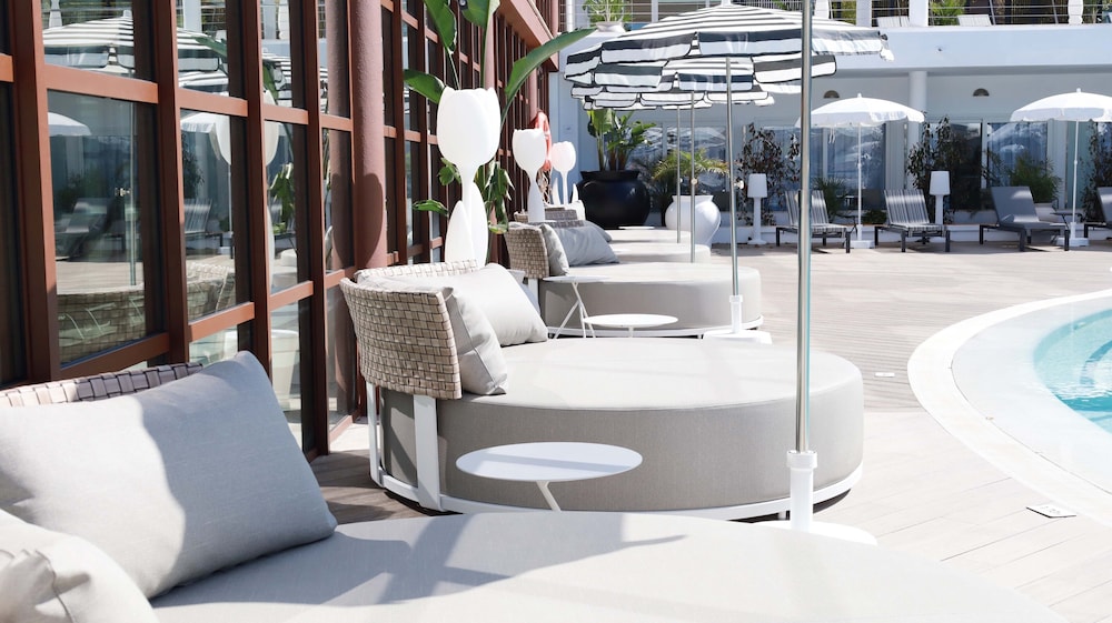 Hotel Seth Port Ciutadella — Restaurant & bars in Ciutadella de Menorca, Balearic Islands