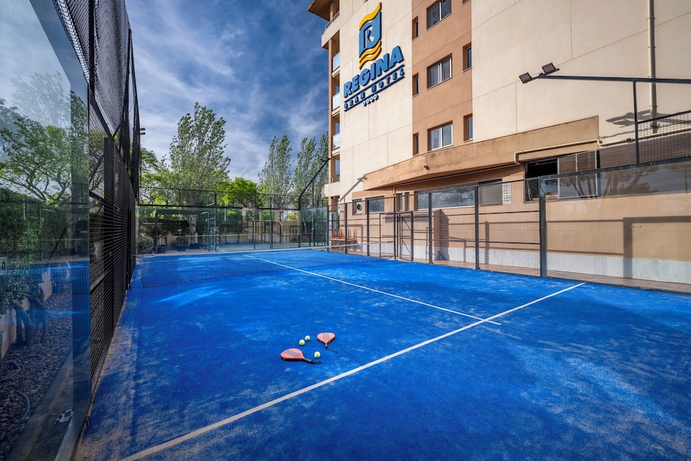 4R Gran Regina — Sports & recreation in Salou, Catalonia