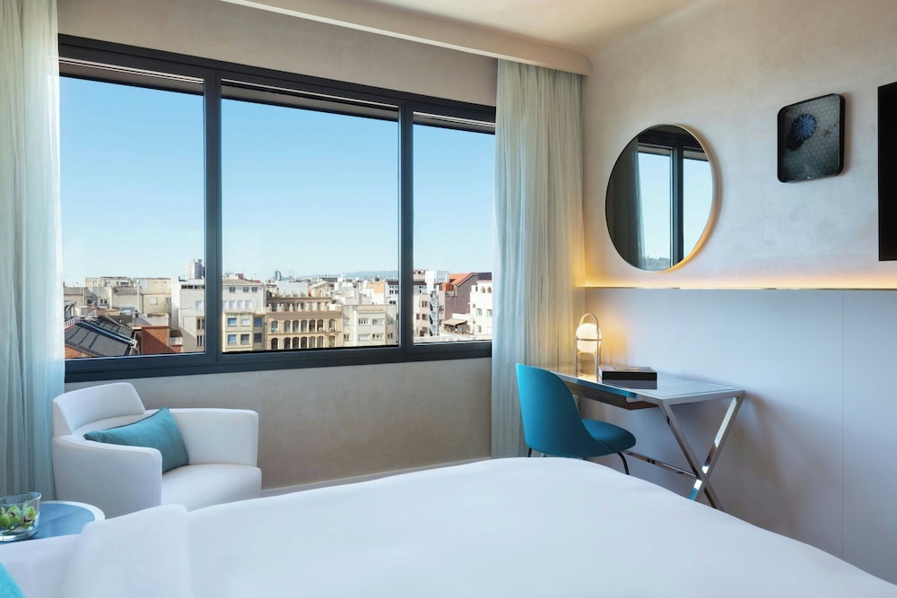 Renaissance Barcelona Hotel - zdjęcie 4