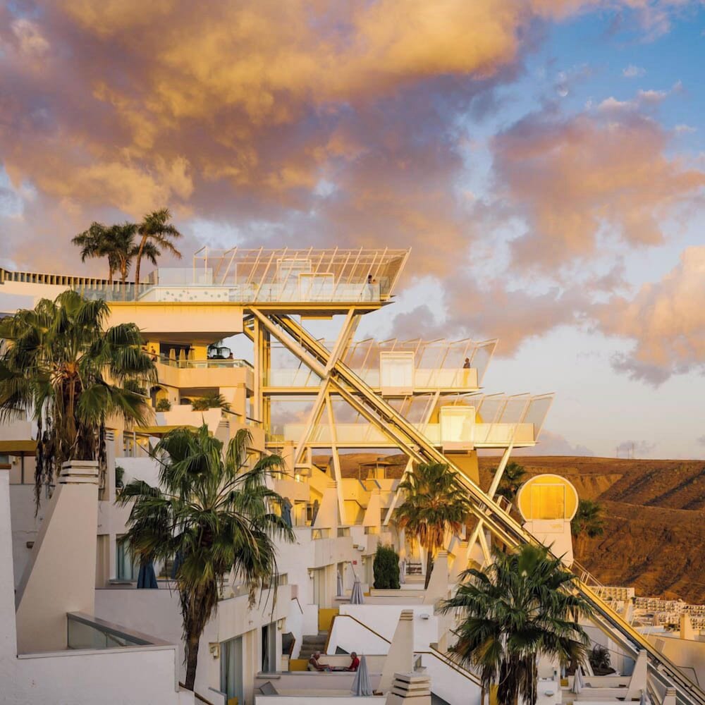 Servatur Riosol — Hotel building in Puerto Rico, Canary Islands