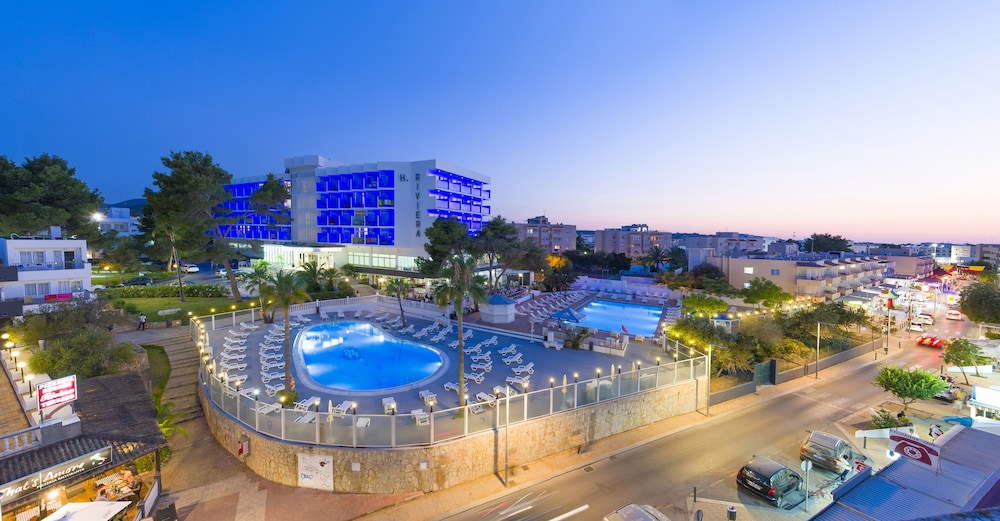 Apartamentos Vibra Riviera — Main photo in San Antonio, Balearic Islands