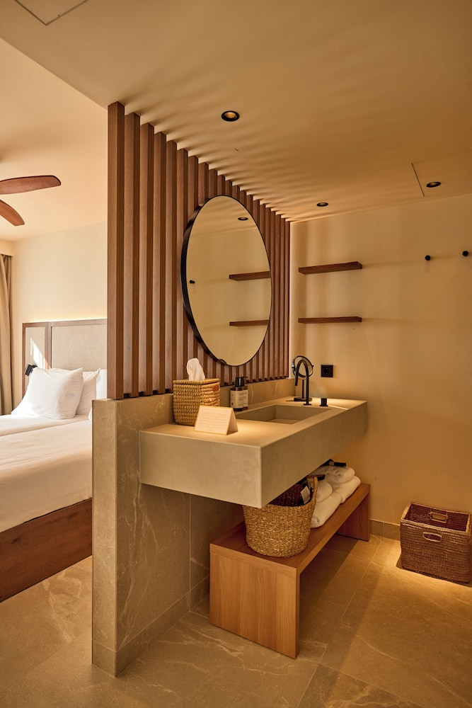Purobeach Resort Santa Ponsa - New Opening — Rooms in Santa Ponca, Balearic Islands