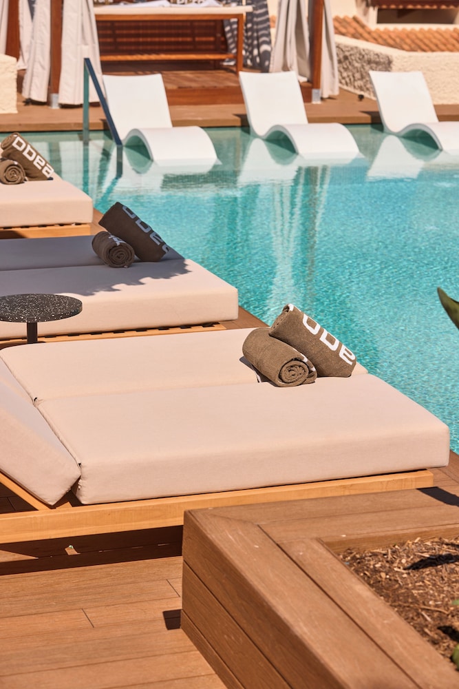 Purobeach Resort Santa Ponsa - New Opening — Pool in Santa Ponca, Balearic Islands